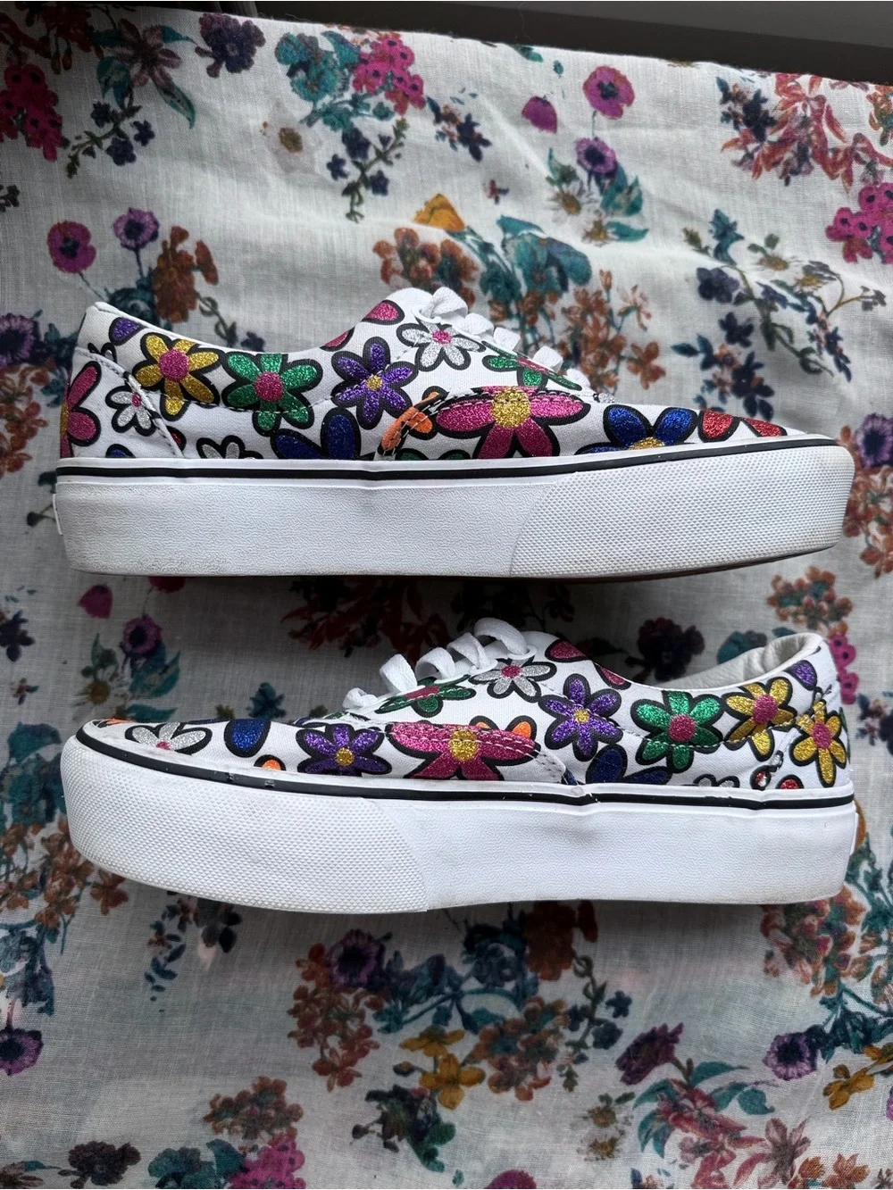 Vans Glitter Daisy Sneakers Happy Retro Floral Women’s 8.5